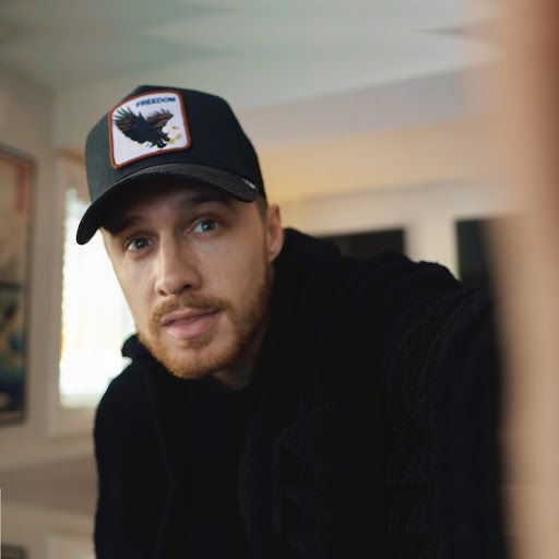 Luke Chase Photo 30
