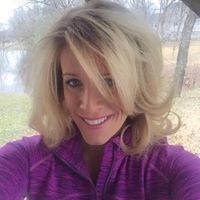 Jennifer May Photo 20
