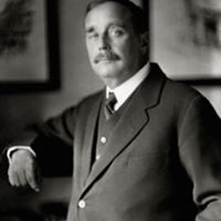 Herbert Wells Photo 11