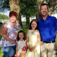 Holly Hays Photo 17