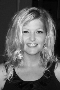 Amy Carson Photo 36