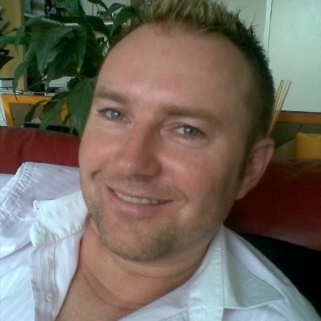 Stephen Raymond Photo 31
