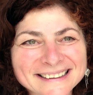 Deborah Mayer Photo 23