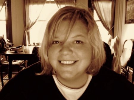 Jennifer Beavers Photo 17