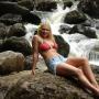 Nikki Flynn Photo 13