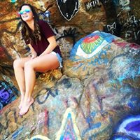 Elizabeth Pruitt Photo 37