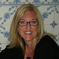 Louise Hampton Photo 12