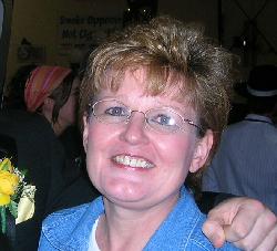 Julie Murphy Photo 13