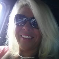 Angela Thacker Photo 30