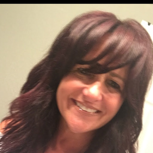 Lisa Borges Photo 18