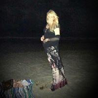 Amy Atkins Photo 36