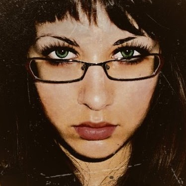 Jennifer Vaughn Photo 43