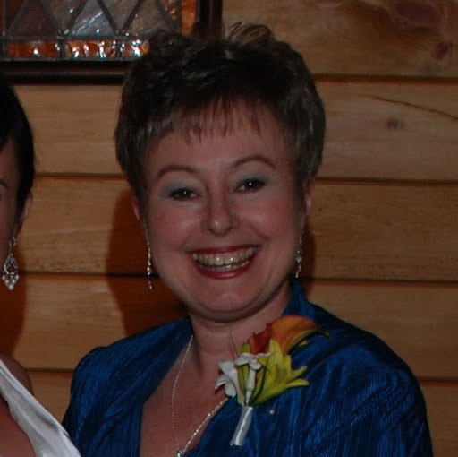 Arlene Thompson Photo 25