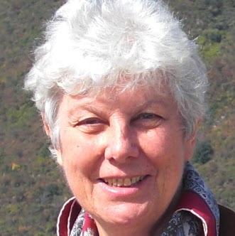 Eileen Barker Photo 31