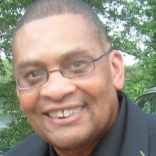 Lloyd Mitchell Photo 15