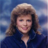 Betty Pettigrew Photo 16