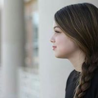 Stephanie Gee Photo 26