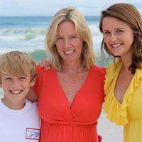 Laurie Menefee Photo 6