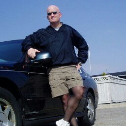 Steven Newman Photo 17