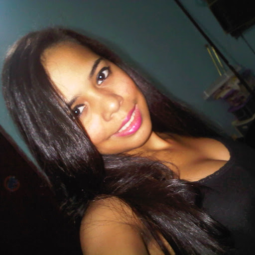 Evelyn Baez Photo 17