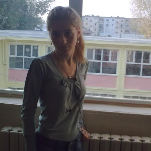 Alexandra Albu Photo 6