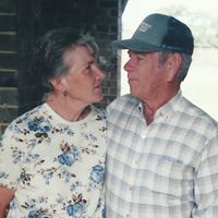 Frankie Hopkins Photo 10