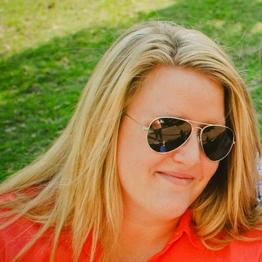 Emily Wray Photo 3