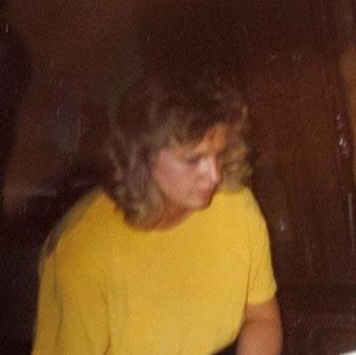 Lori Hartmann Photo 3
