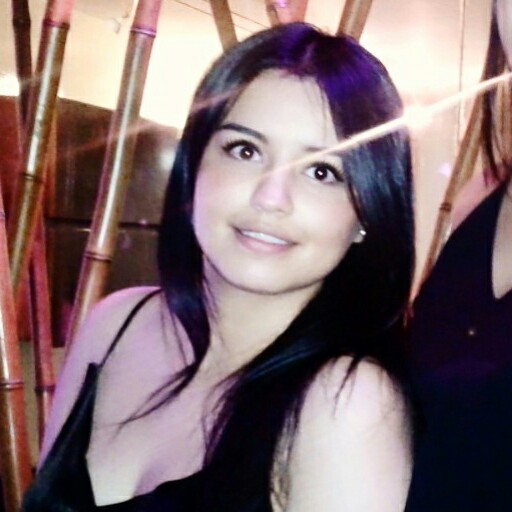 Sarah Lopez Photo 12
