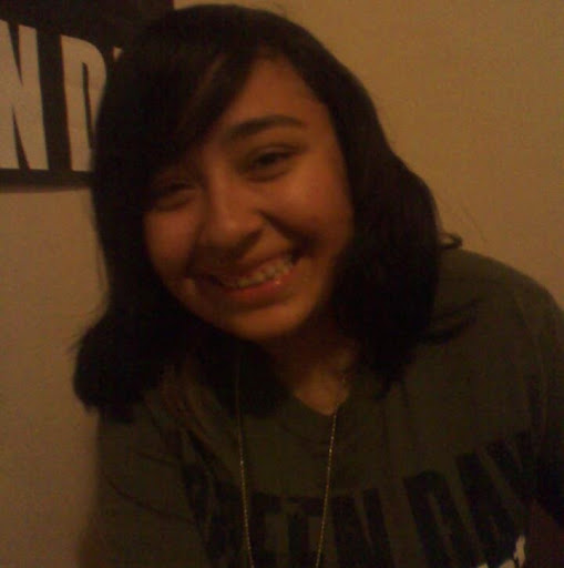 Naomi Lopez Photo 5