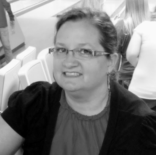 Michelle Mercer Photo 23