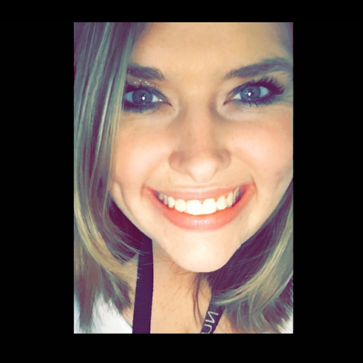 Cierra Robinson Photo 27