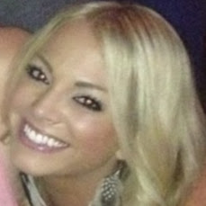 Kelly Ware Photo 18