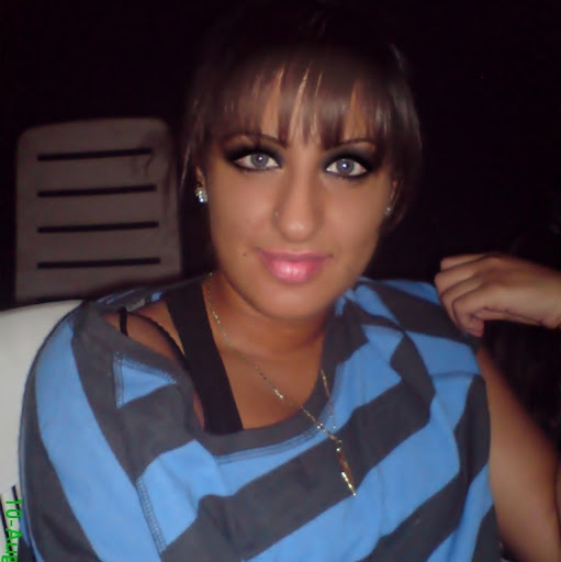 Yasmin Badran Photo 6