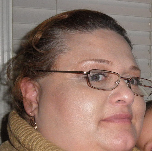 Laurie Acevedo Photo 4