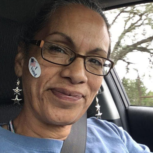 Cecilia Robinson Photo 37