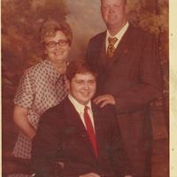 Pat Thacker Photo 15