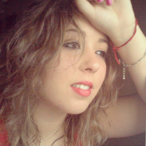 Sandra Frias Photo 20