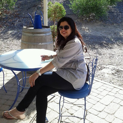 Jeanette Gonzalez Photo 27
