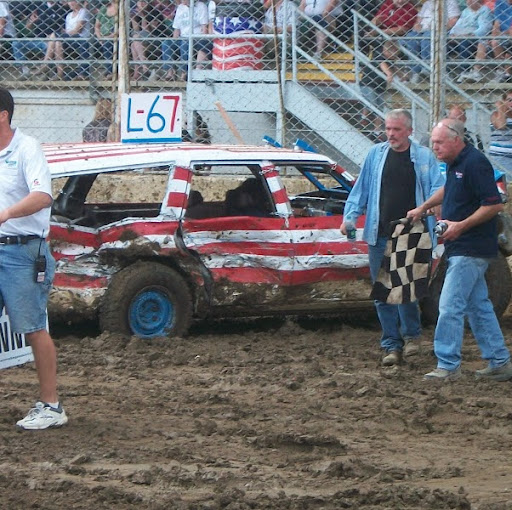 Bruce Lucas Photo 29
