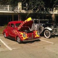 Robin Cooley Photo 33