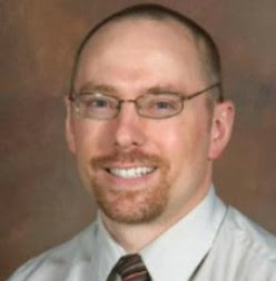 Daniel Sheehan Photo 40