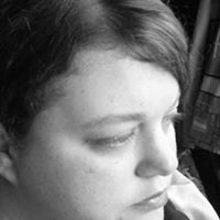 Elizabeth Eaves Photo 7