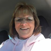 Elizabeth Walter Photo 51