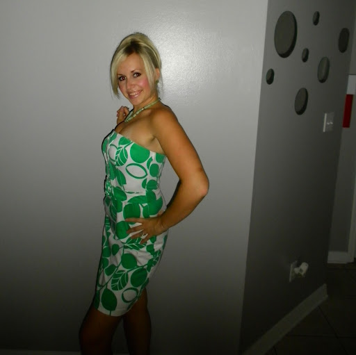 Victoria Hedrick Photo 23