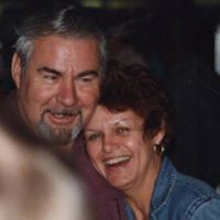 Dennis Harper Photo 43