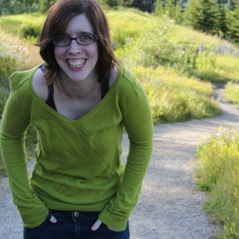 Sarah Kuhn Photo 34