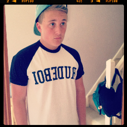 Ryan Rowe Photo 8