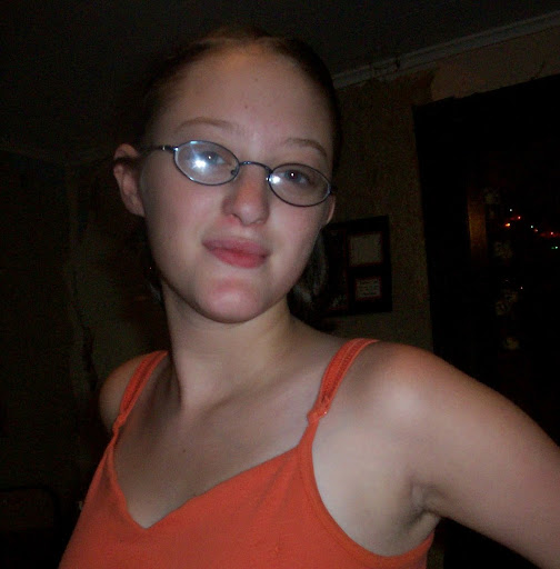 Tina Long Photo 32