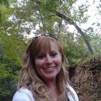 Arlene Davies Photo 5